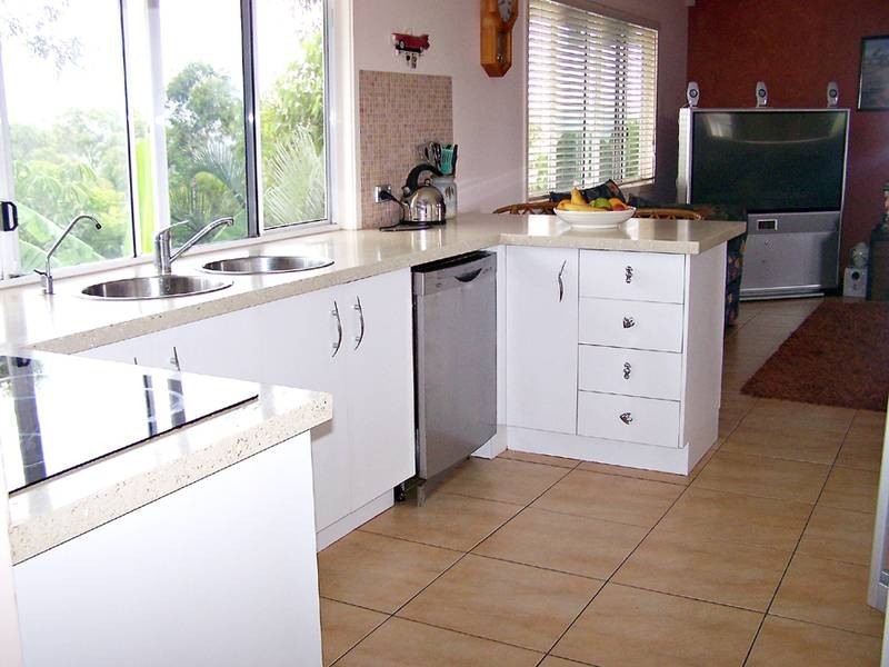 59 Angelica Street, Elanora QLD 4221