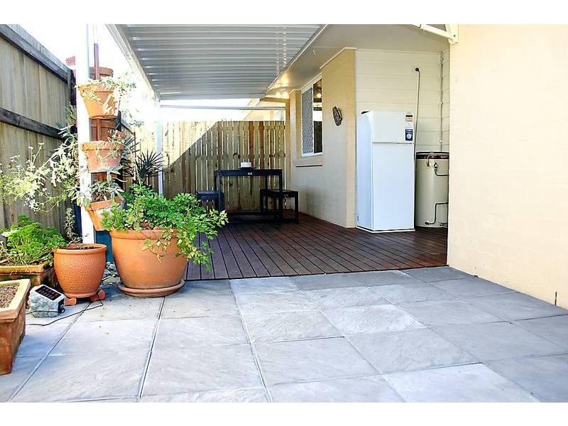 4/4 Itong Place, Currumbin Waters QLD 4223