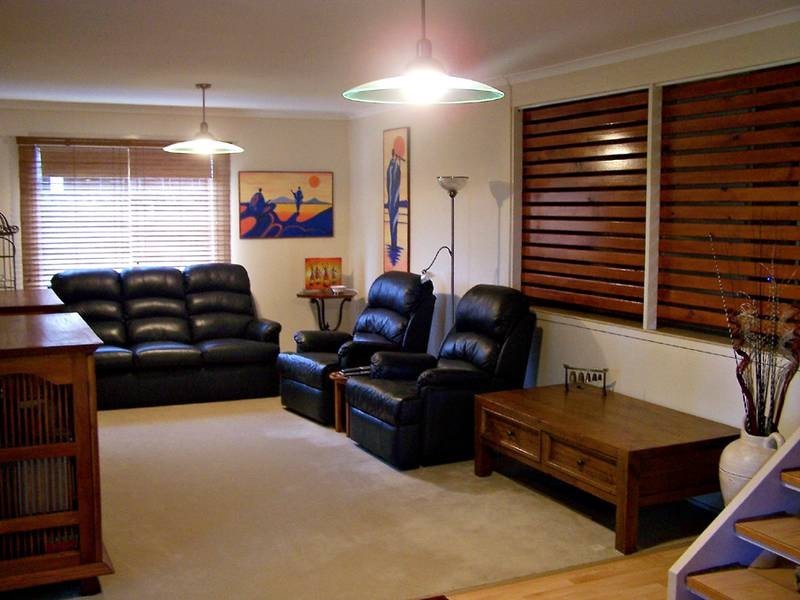 20 Hoffschildt Drive, Currumbin Waters QLD 4223