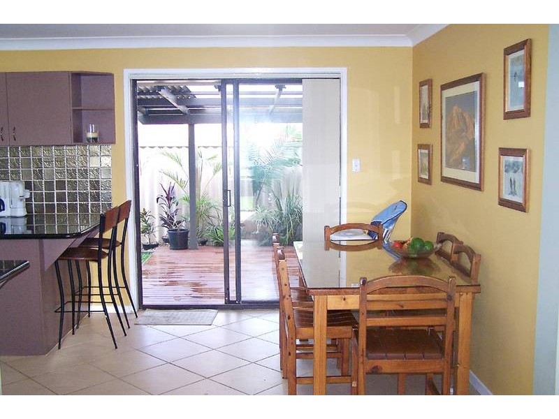 42 Dogwood Drive, Palm Beach QLD 4221