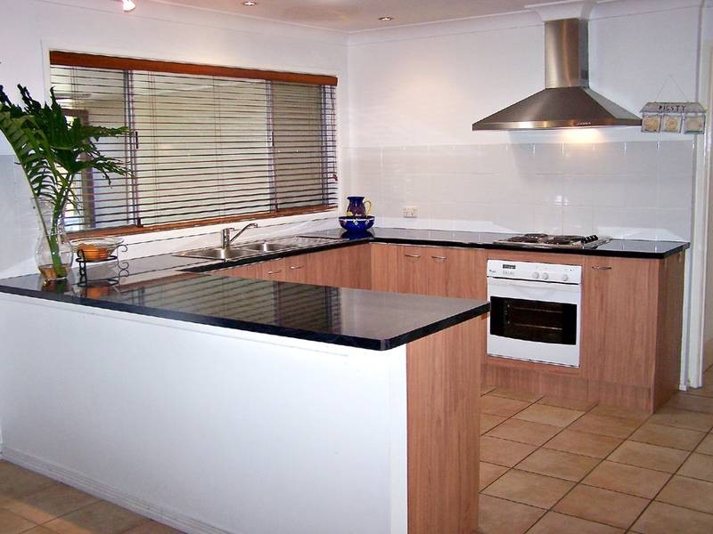 8 Tierney Drive, Currumbin Waters QLD 4223