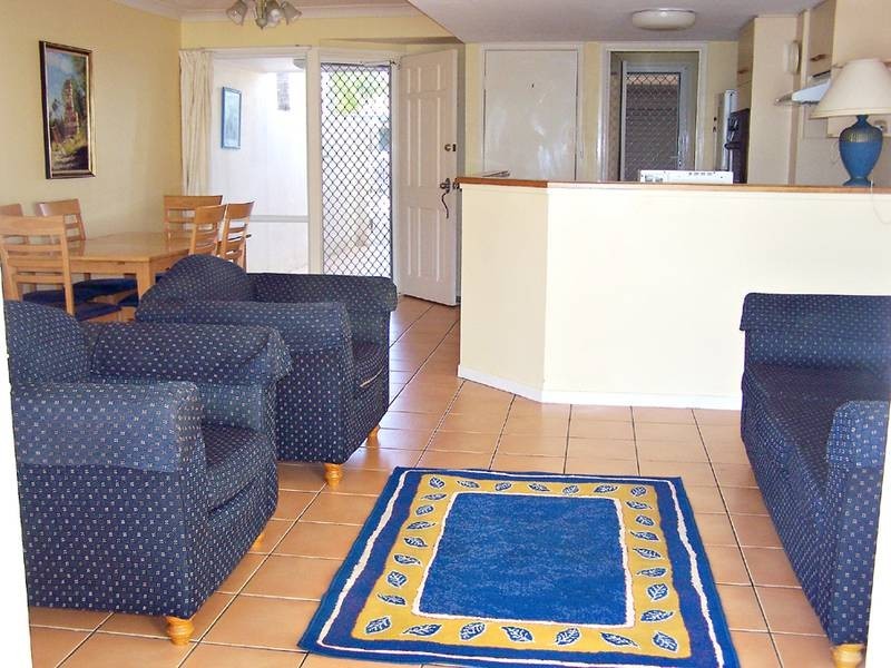 9/2 Coolgardie Street, Elanora QLD 4221