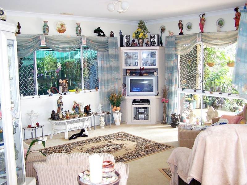 11 Banksiadale Close, Elanora QLD 4221