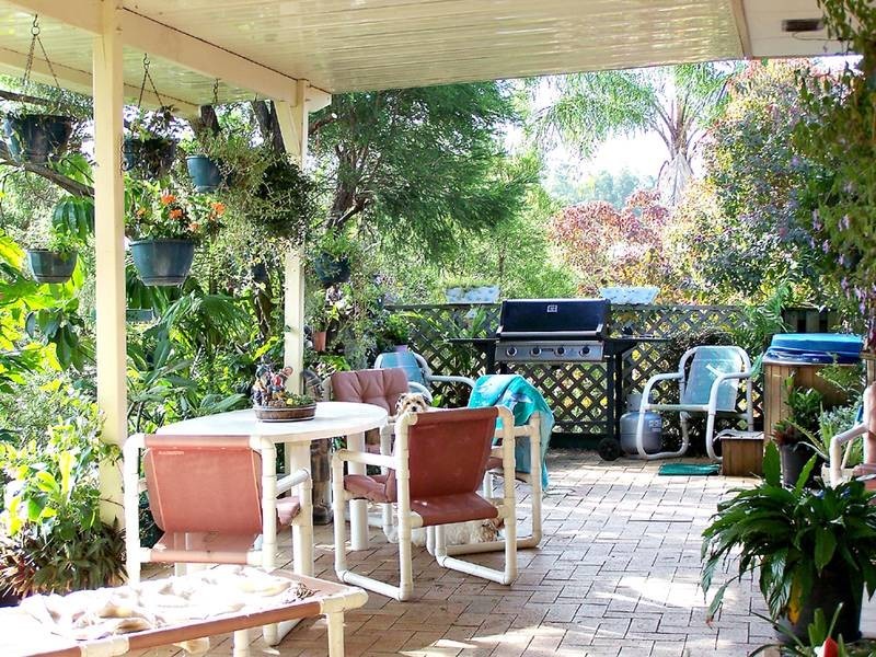 11 Banksiadale Close, Elanora QLD 4221