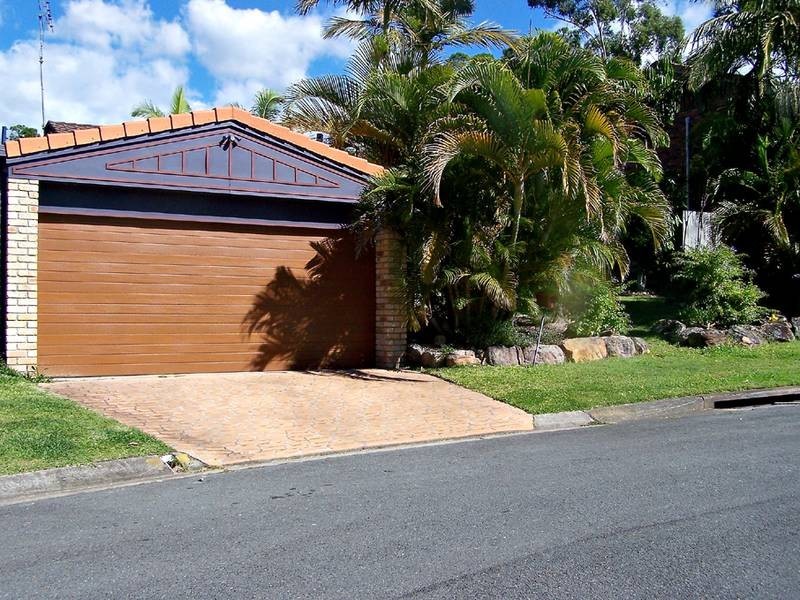 9 Capano Court, Elanora QLD 4221