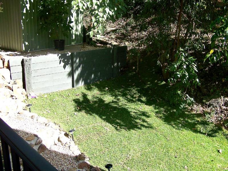 32 Heartwood Avenue, Elanora QLD 4221