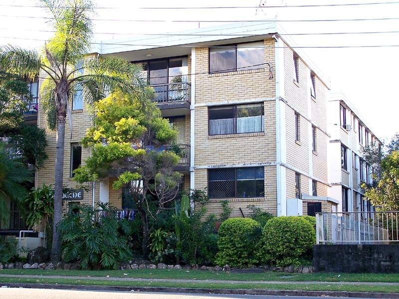 6/6 Brooke Avenue, Palm Beach QLD 4221
