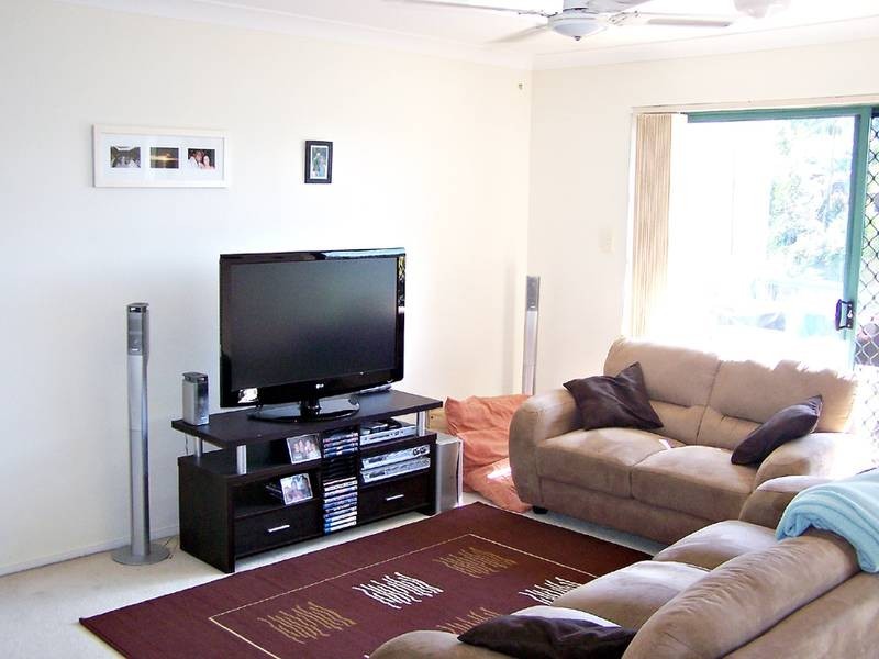 4/9 Domain Road, Currumbin QLD 4223