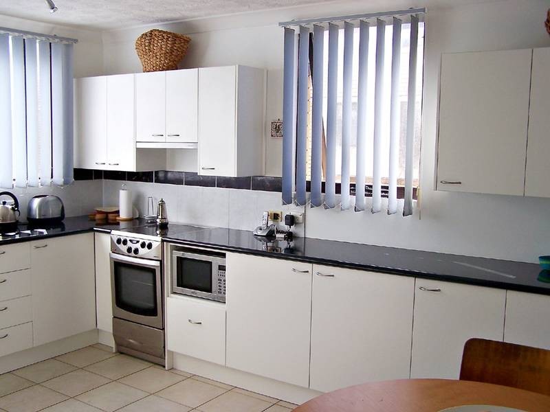 10/6 Brooke Ave, Palm Beach QLD 4221