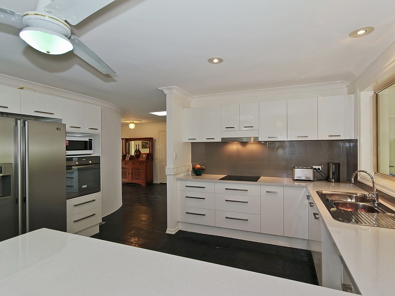 9 Yandala Place, Tallebudgera QLD 4228
