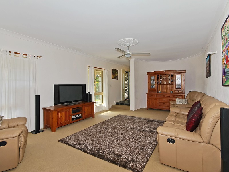 9 Yandala Place, Tallebudgera QLD 4228