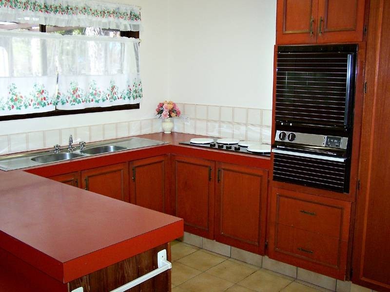 3 Sapwood Court, Elanora QLD 4221