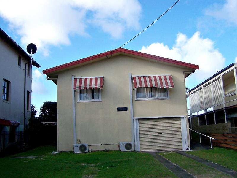 25 Jefferson Lane, Palm Beach QLD 4221