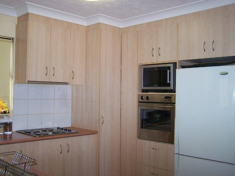 8/1064 Gold Coast Highway, Palm Beach QLD 4221