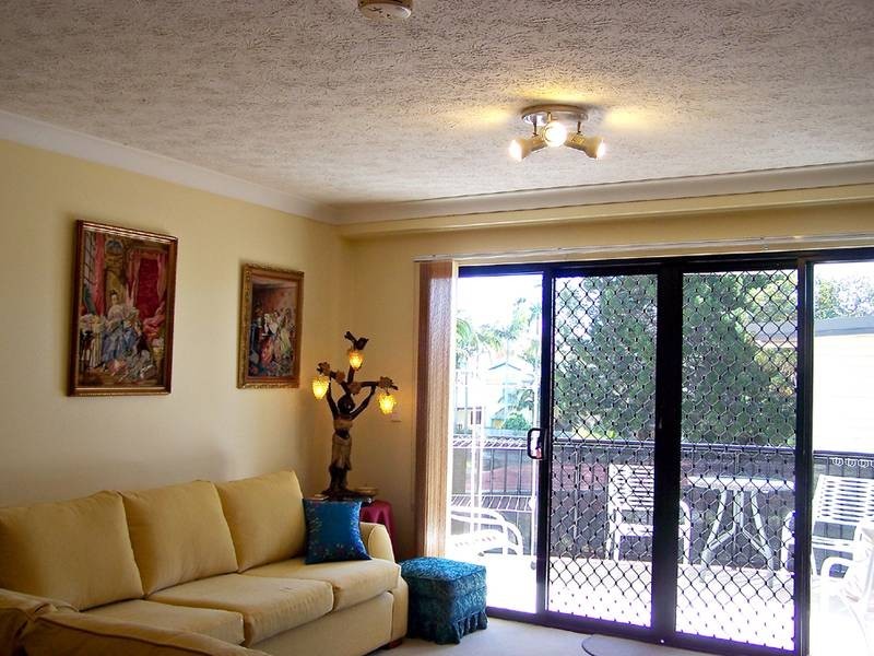 8/1064 Gold Coast Highway, Palm Beach QLD 4221