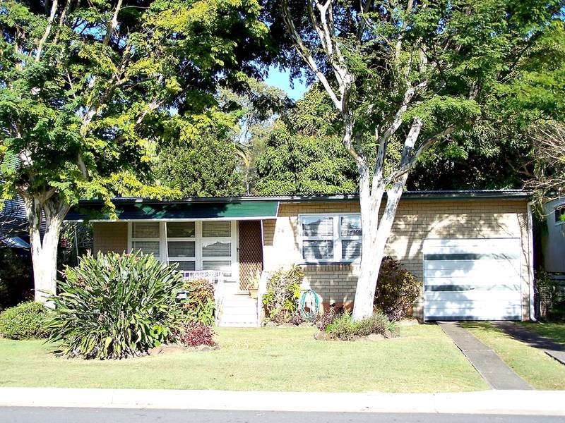 26 Amboina Avenue, Palm Beach QLD 4221
