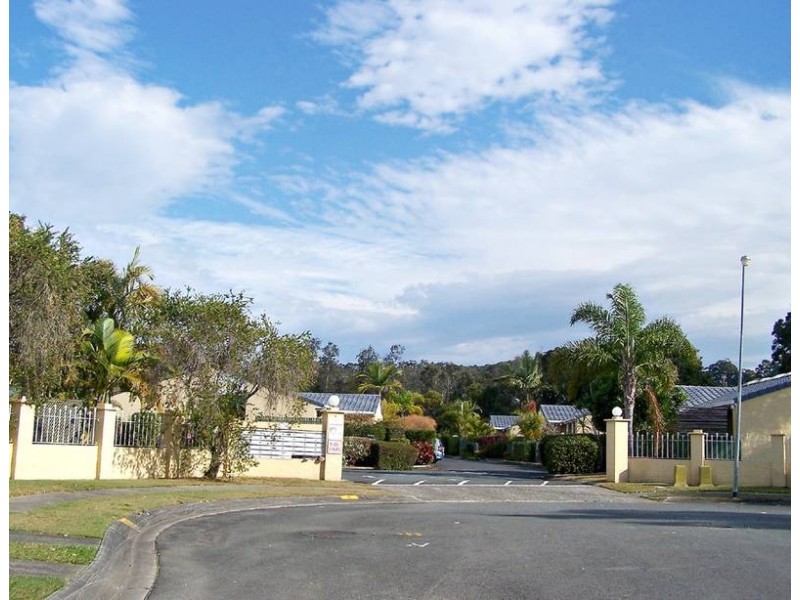 32/4 Itong Place, Currumbin Waters QLD 4223