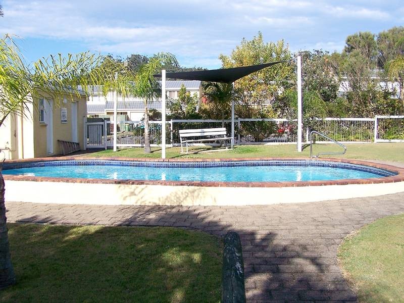 32/4 Itong Place, Currumbin Waters QLD 4223