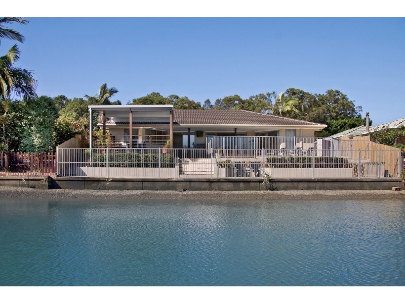 38 Bradshaw Drive, Currumbin Waters QLD 4223