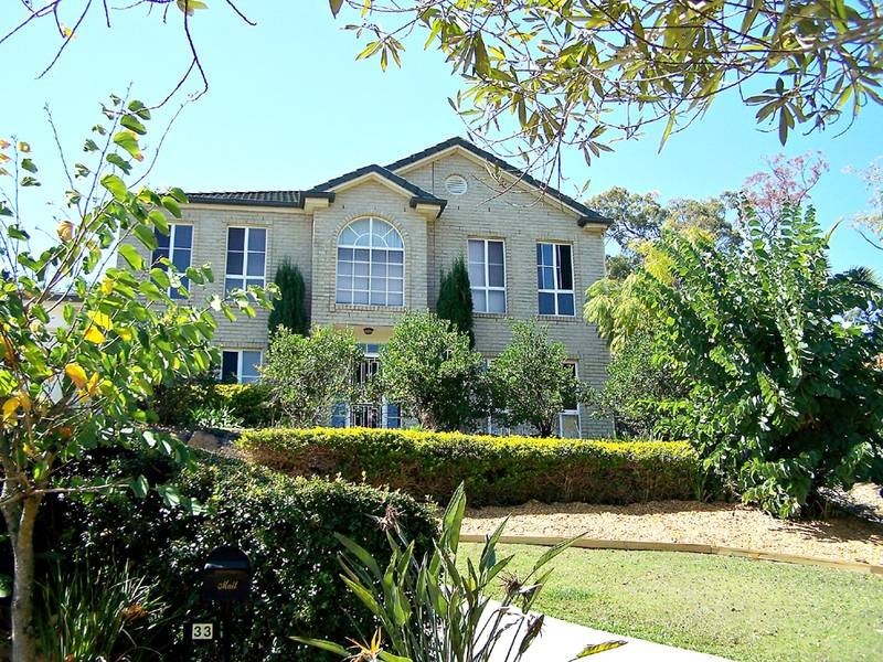 33 Forest Drive, Elanora QLD 4221