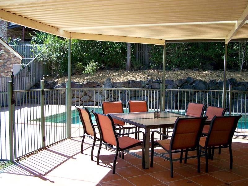 33 Forest Drive, Elanora QLD 4221