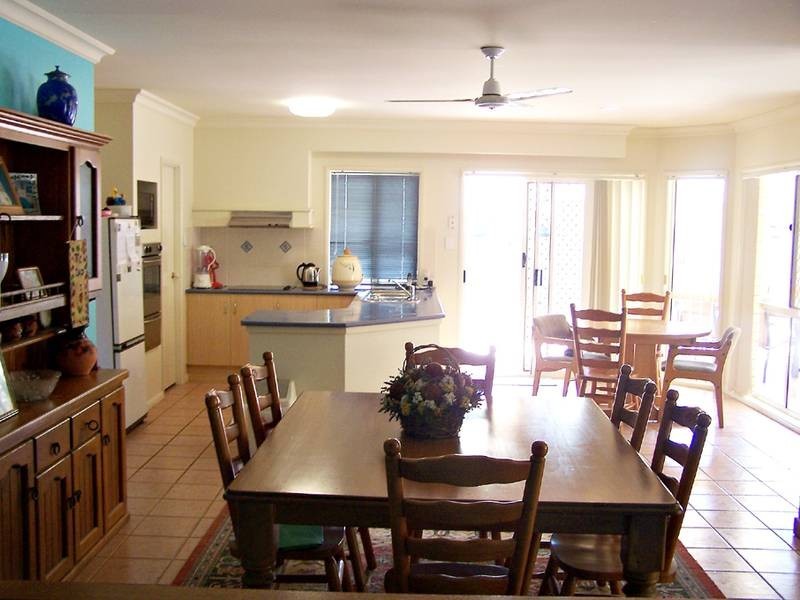 33 Forest Drive, Elanora QLD 4221