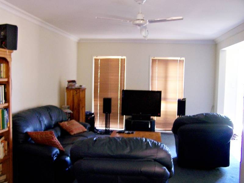 33 Forest Drive, Elanora QLD 4221