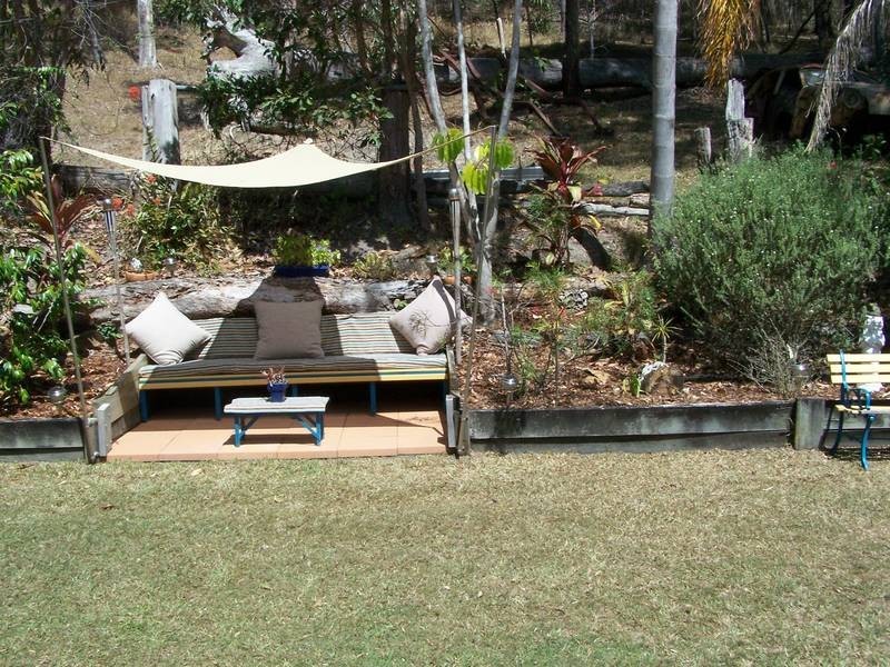 11 Kimmuli Drive, Elanora QLD 4221