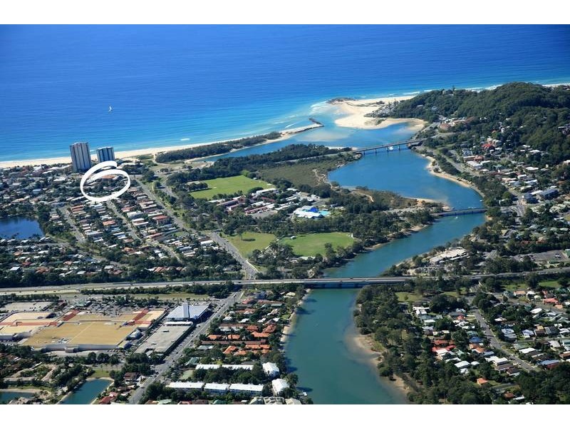 7 Molucca Avenue, Palm Beach QLD 4221