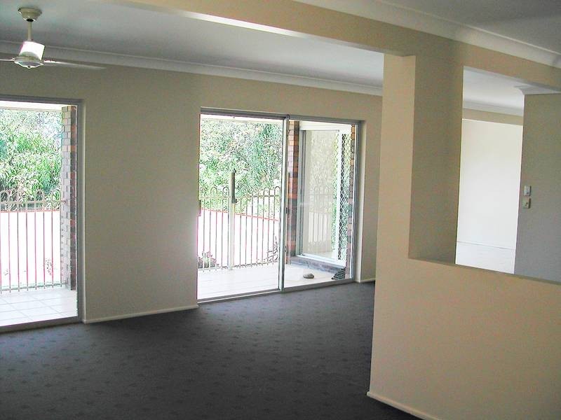 16 Vista Street, Elanora QLD 4221