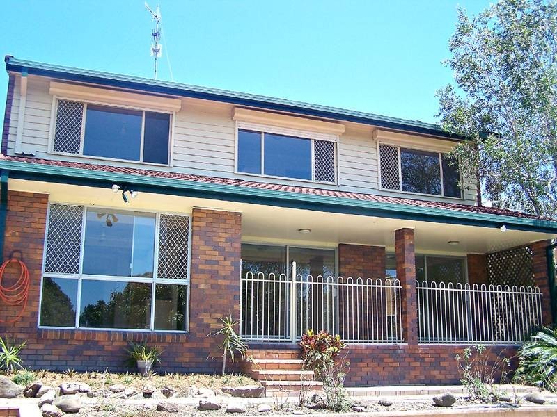 16 Vista Street, Elanora QLD 4221