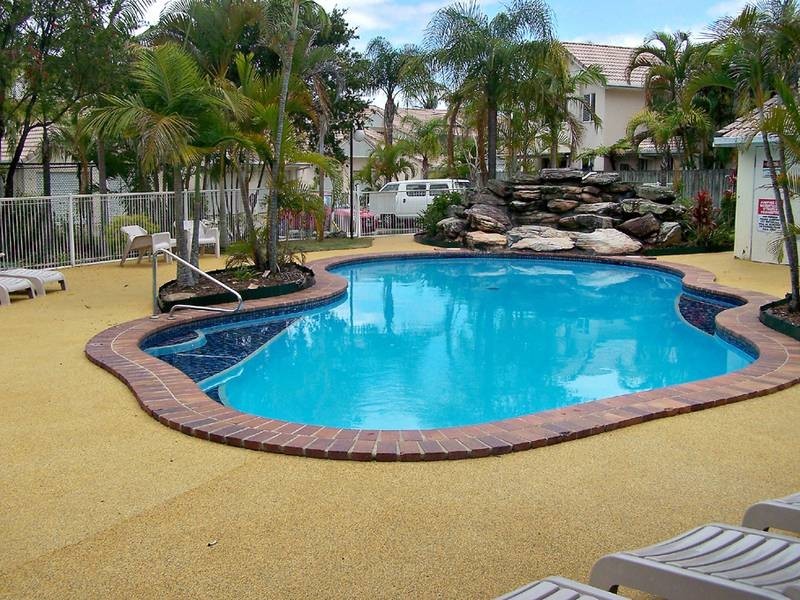 82/2 Coolgardie Street, Elanora QLD 4221