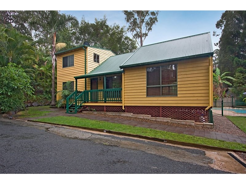 5 Flaminia Street, Currumbin Waters QLD 4223