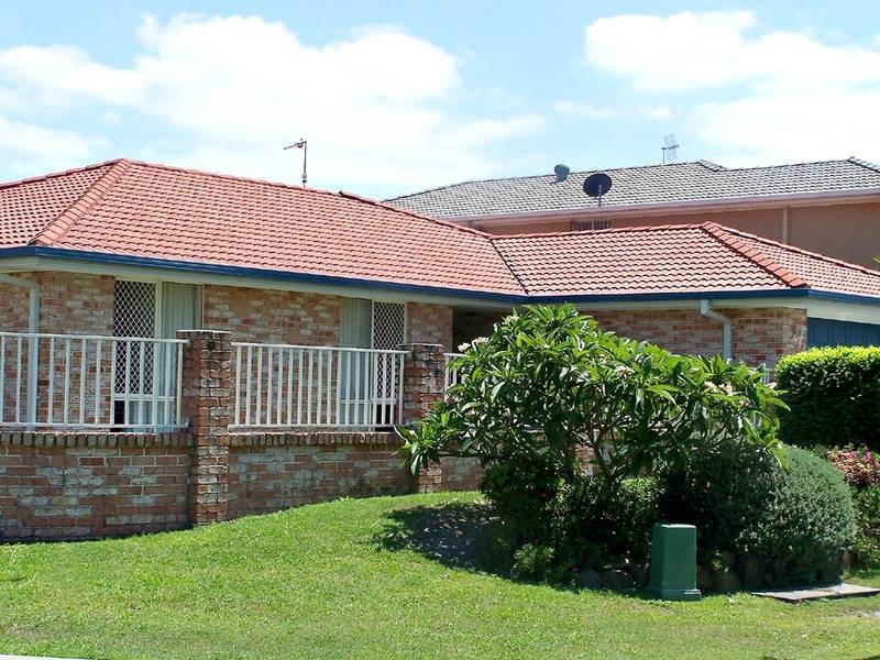 15 Baekea Drive, Elanora QLD 4221