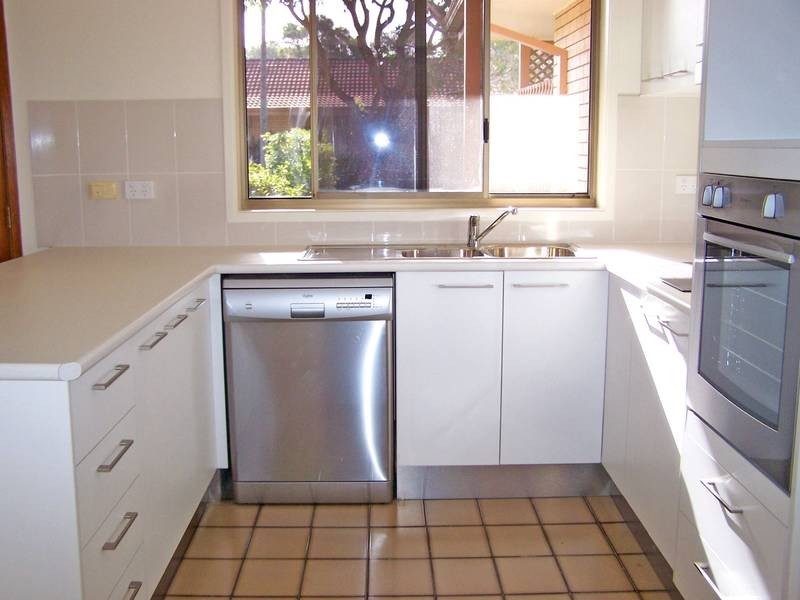 49/11 Araucaria Way, Elanora QLD 4221