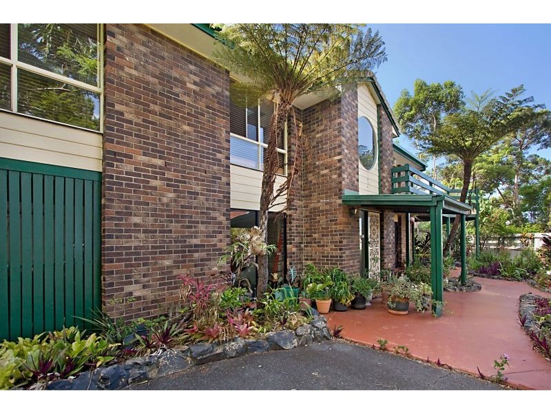 25 Foothill Street, Elanora QLD 4221