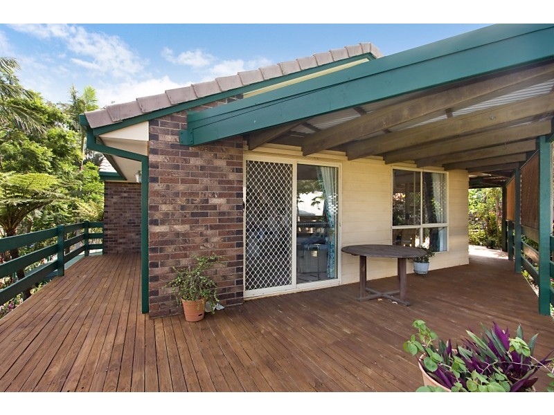 25 Foothill Street, Elanora QLD 4221