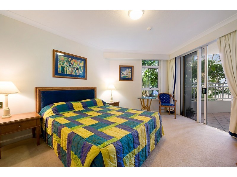 103/220 The Esplanade, Burleigh Heads QLD 4220