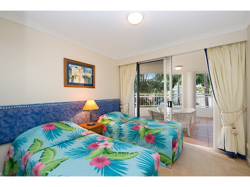 103/220 The Esplanade, Burleigh Heads QLD 4220
