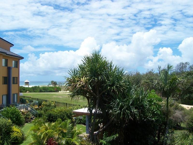 91/955 “Currumbin Sands” Gold Coast Highway, Palm Beach QLD 4221