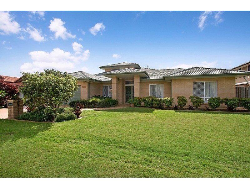 17 Tussock Crescent, Elanora QLD 4221