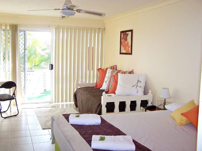 31 & 31A/12 Coolgardie Street, Elanora QLD 4221