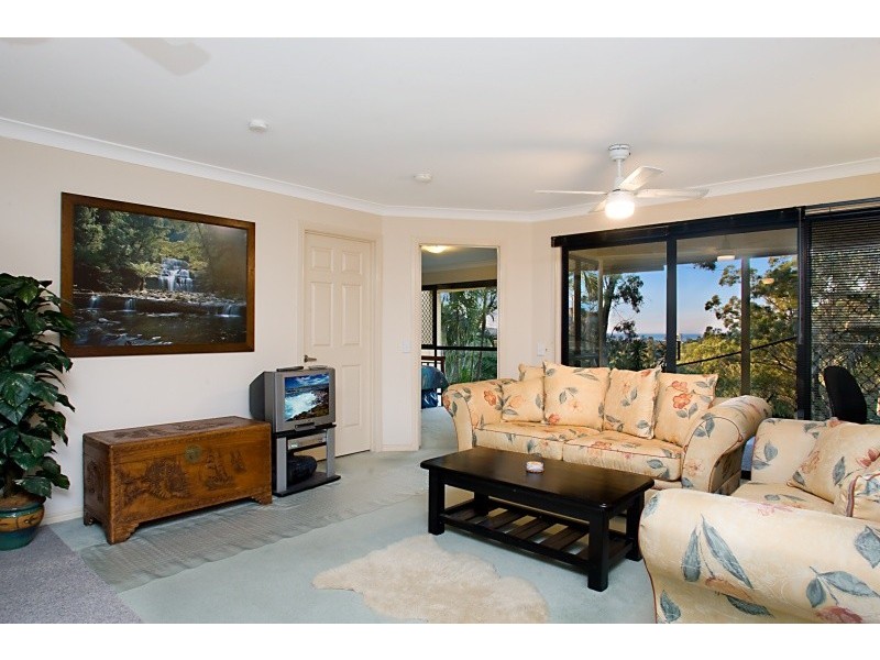 18/67 Doubleview Drive, Elanora QLD 4221