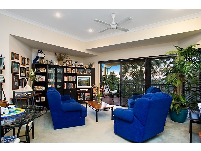 18/67 Doubleview Drive, Elanora QLD 4221