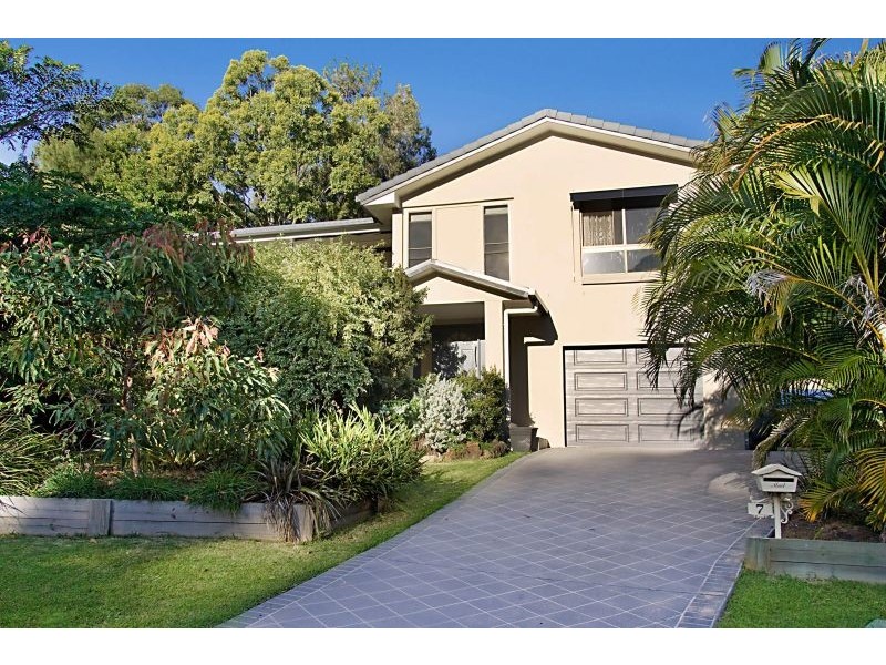 7 Dongara Close, Elanora QLD 4221