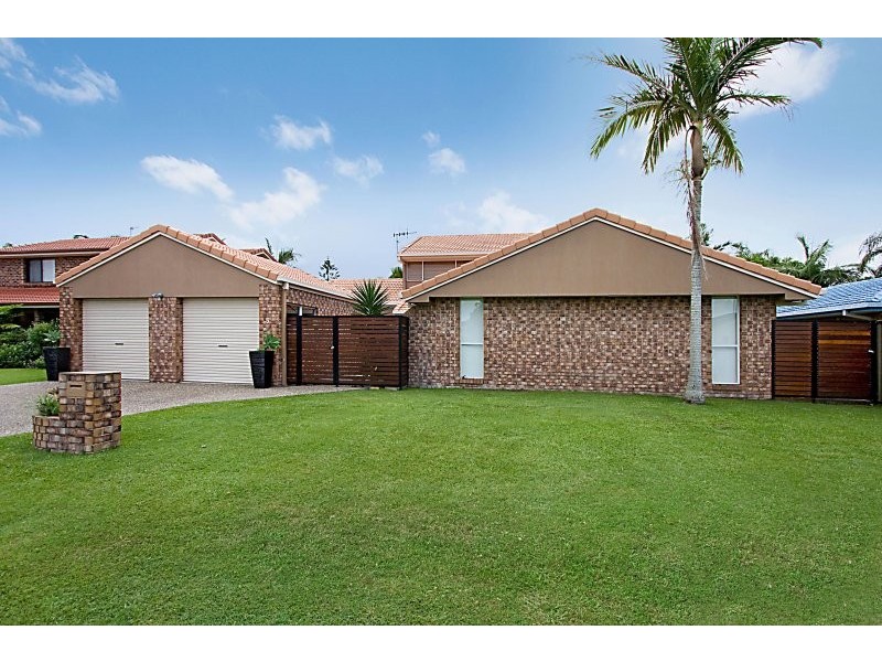 5 Spinnaker Court, Currumbin Waters QLD 4223