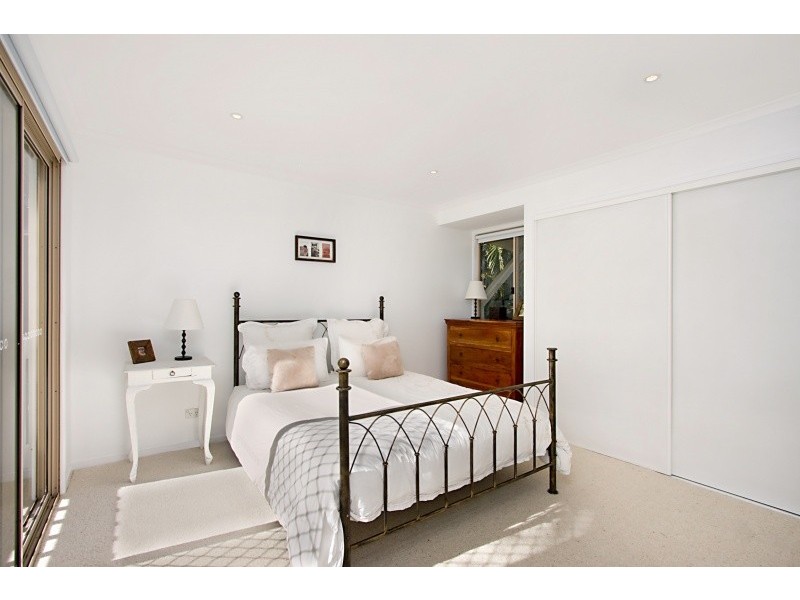 9 Correa Court, Elanora QLD 4221
