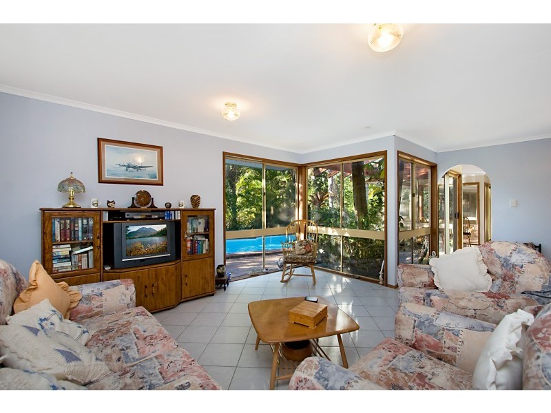 45 Coorabin Court, Tallebudgera QLD 4228