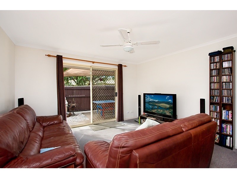 1/15 Carstens Court, Currumbin Waters QLD 4223
