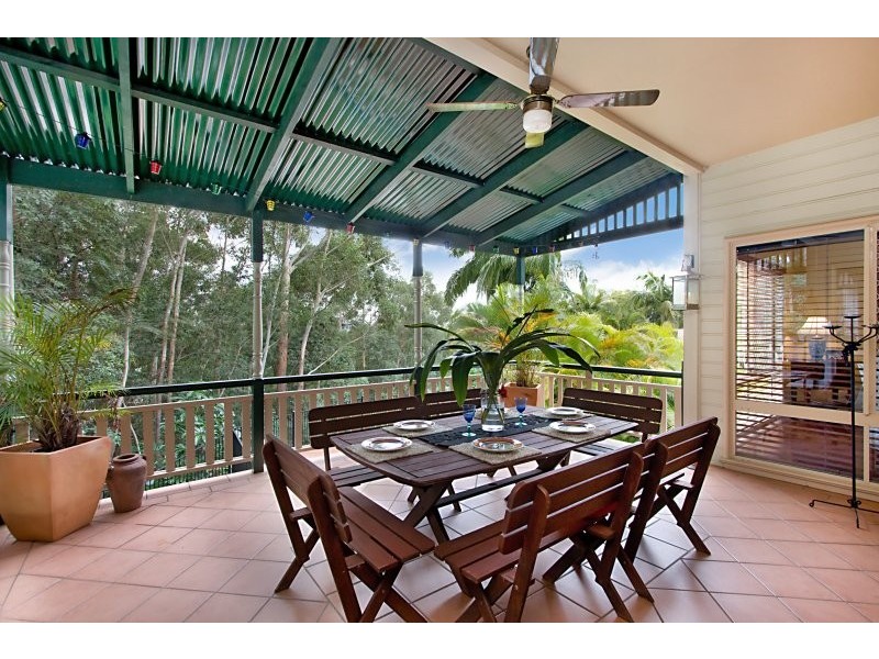 6 Yatama Place, Currumbin Waters QLD 4223